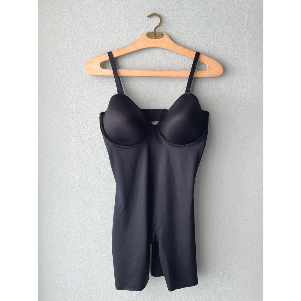 Assets | Spanx Suit Your Fancy Strapless Cupped Mid-Thigh Bodysuit Shapewear